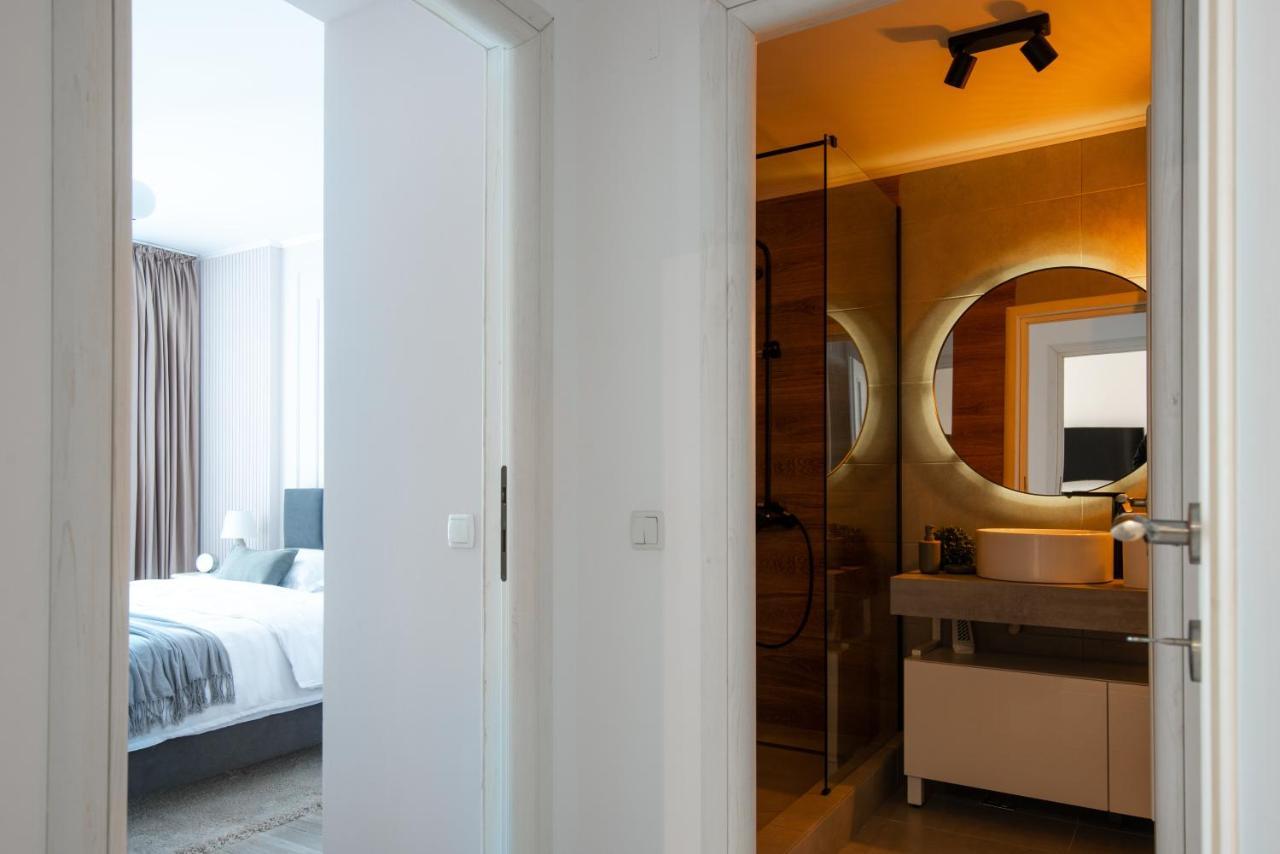 Snowdrop Apartment Sinaia Kültér fotó
